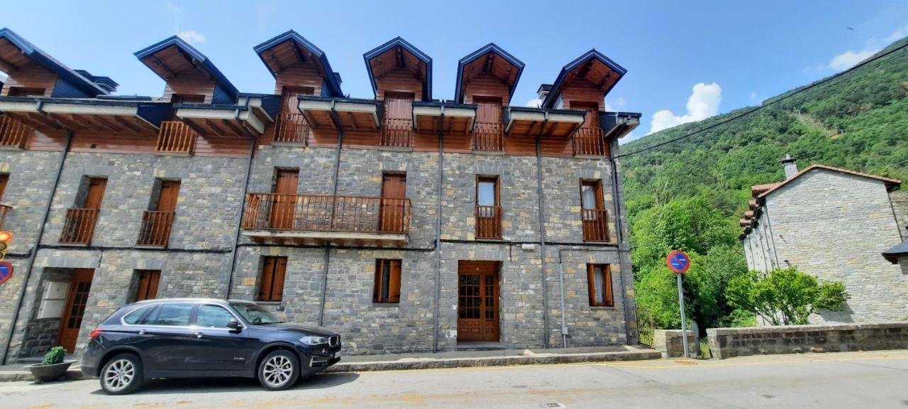 El Estudio De Buenavista Biescas  Bagian luar foto